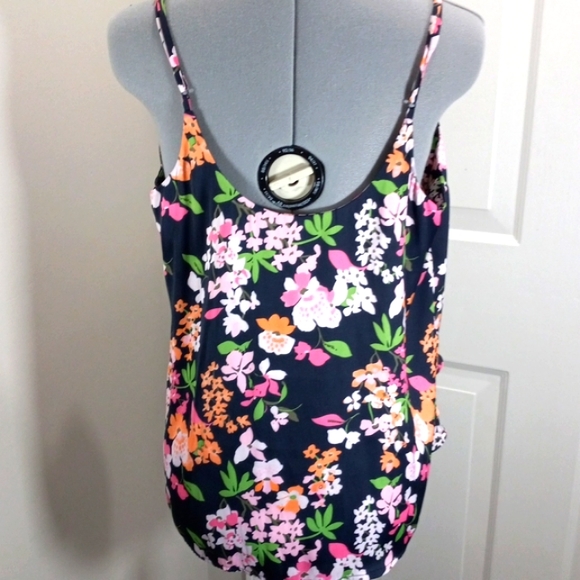 A New Day Sz L Navy & Pink Floral, Adj Spegetti Strap Top with Ruffles - Picture 2 of 2